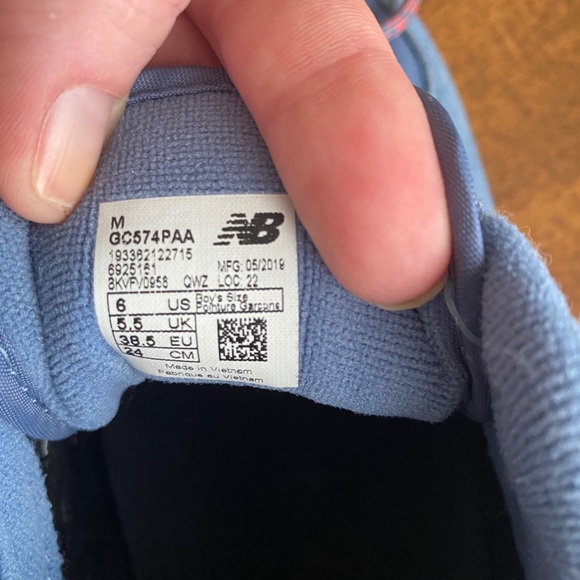 NB 574 - Picture 4 of 4